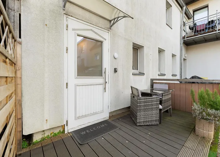 Apartament Modernes Am Rhein In Ruhiger Lage Kolonia