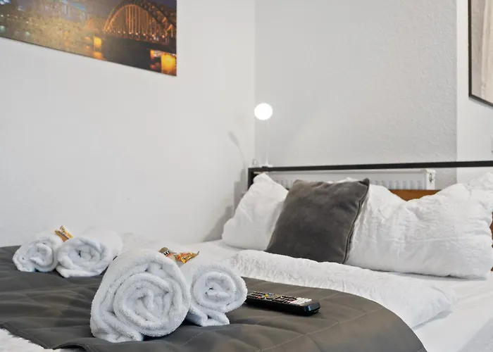 Modernes Am Rhein In Ruhiger Lage *